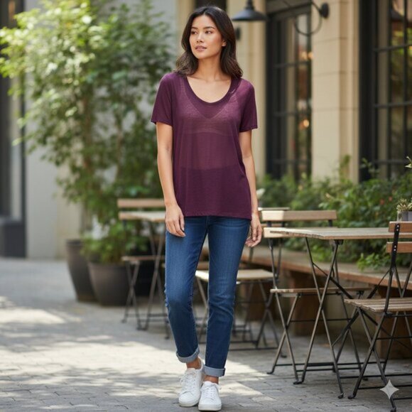 Aritzia Babaton T-shirt Top Sheer Mesh Short  Sleeve Crew neck Maroon Size XS - Picture 3 of 9